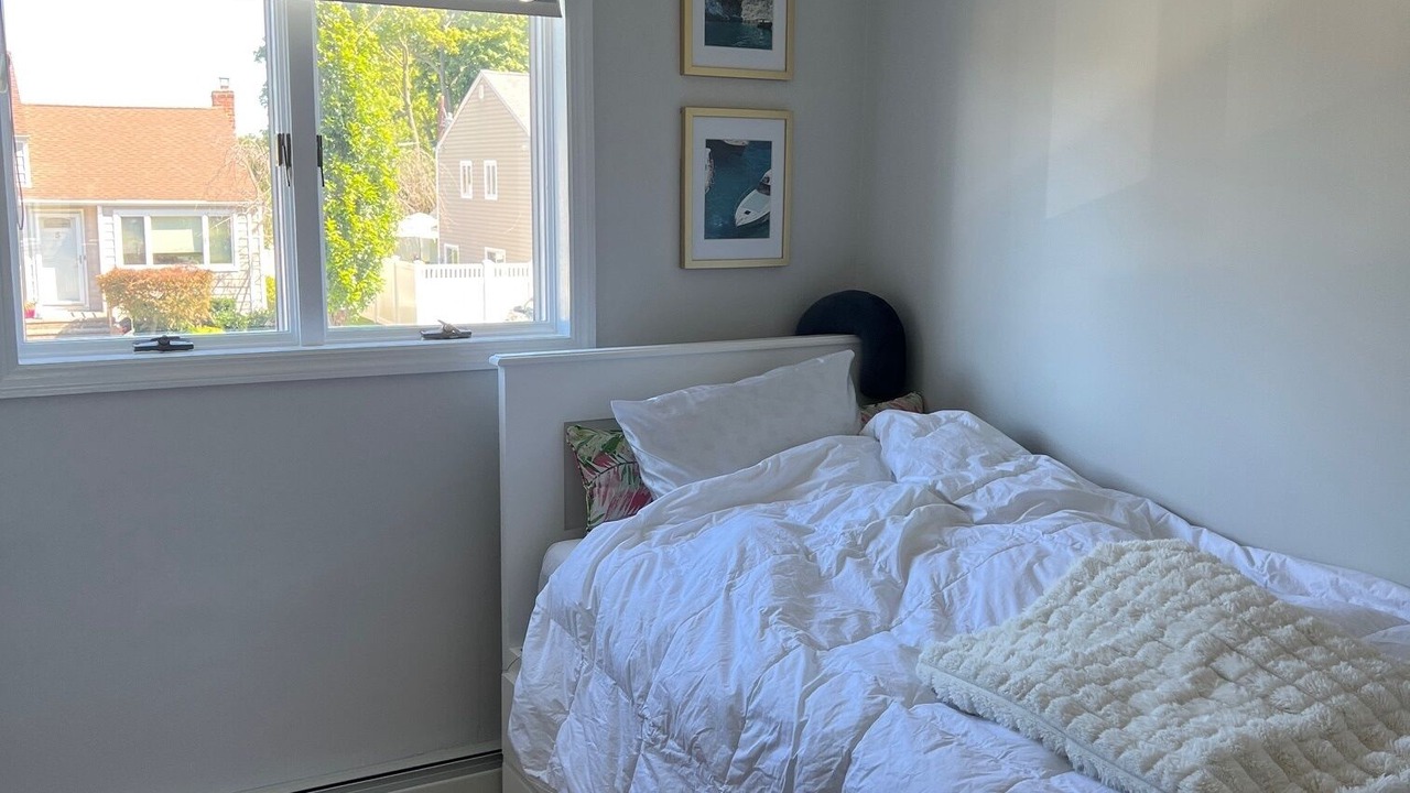 Photo of Bedroom in Plainview