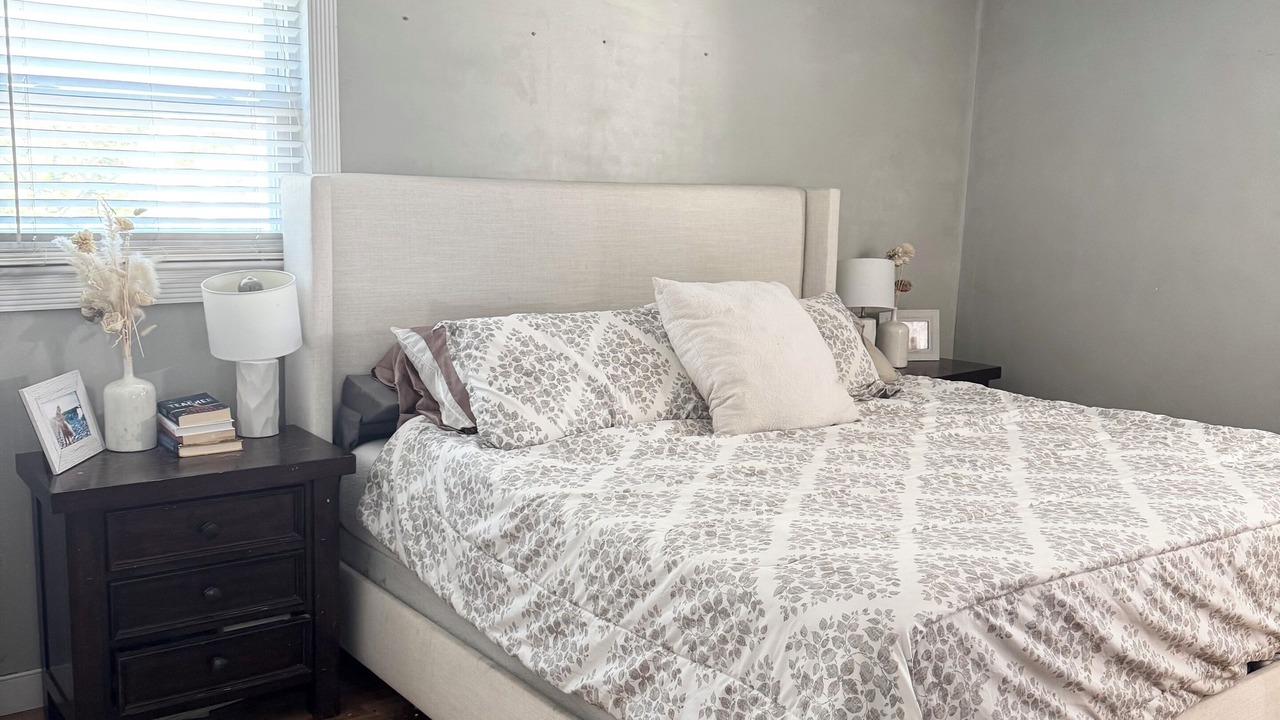 Photo of Bedroom in North Massapequa