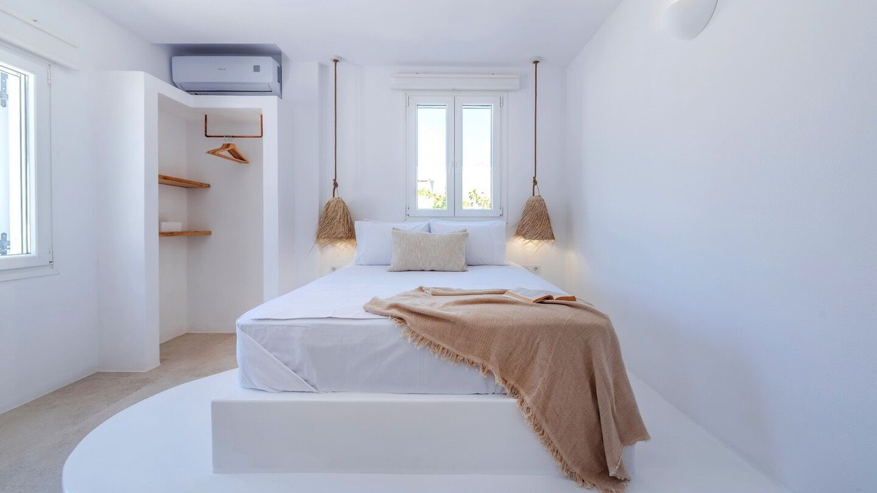 Photo of Bedroom in Kini