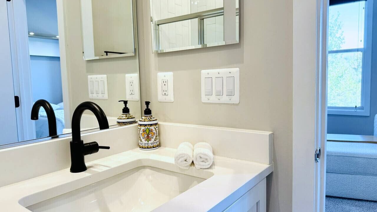 Photo of Bathroom in Chantilly