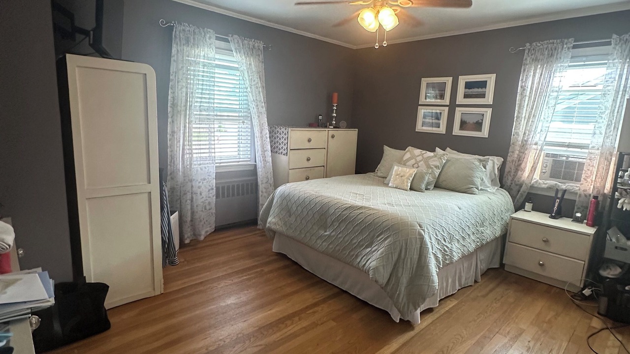 Photo of Bedroom in Hicksville