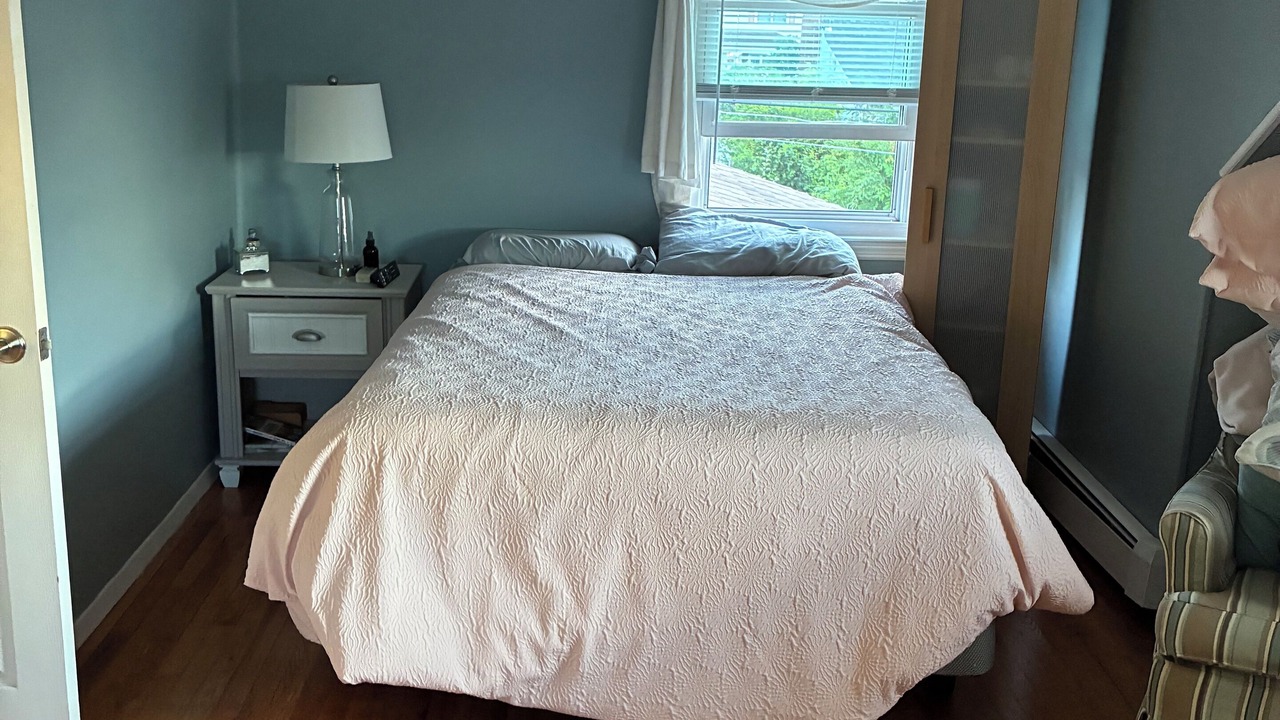 Photo of Bedroom in Hicksville