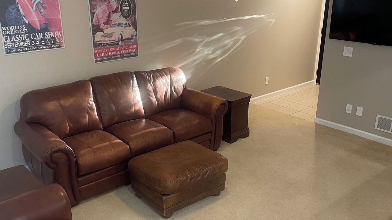 Photo of Livingroom in Auburn