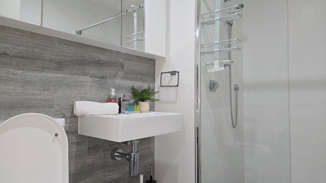 Photo of Bathroom in Camperdown