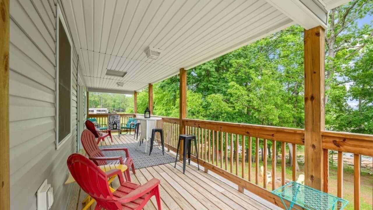 Photo of Outdoor in Clarksville