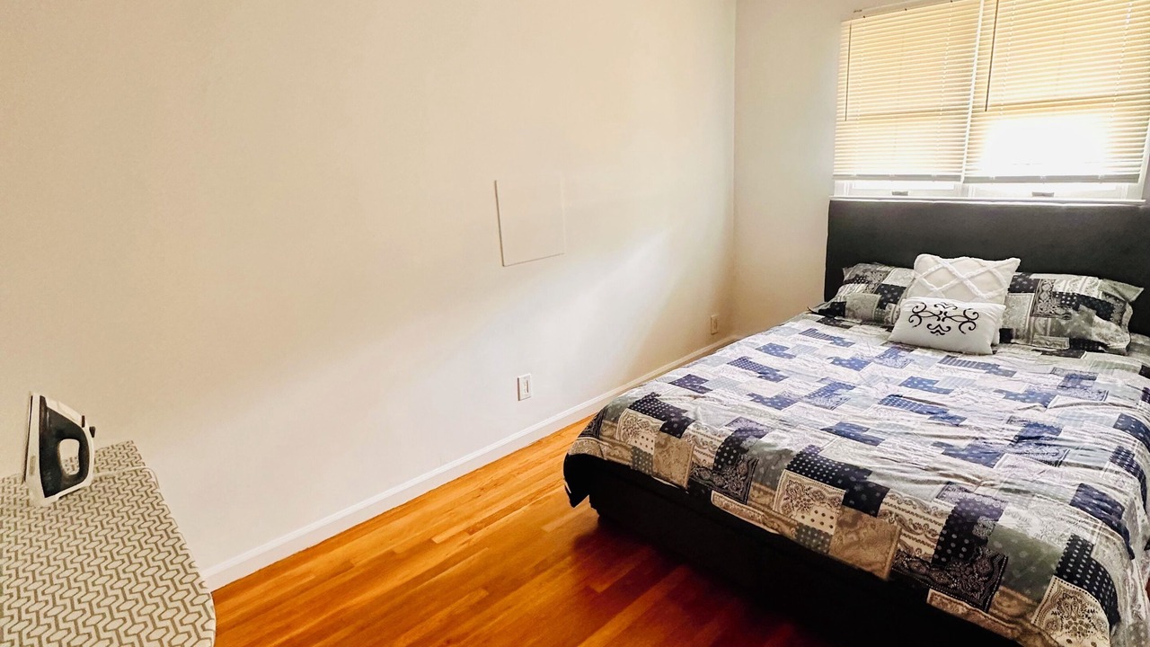 Photo of Bedroom in Syosset