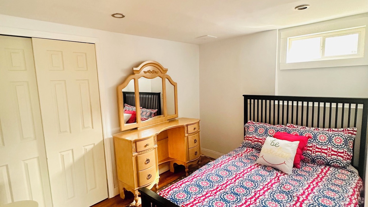 Photo of Bedroom in Syosset