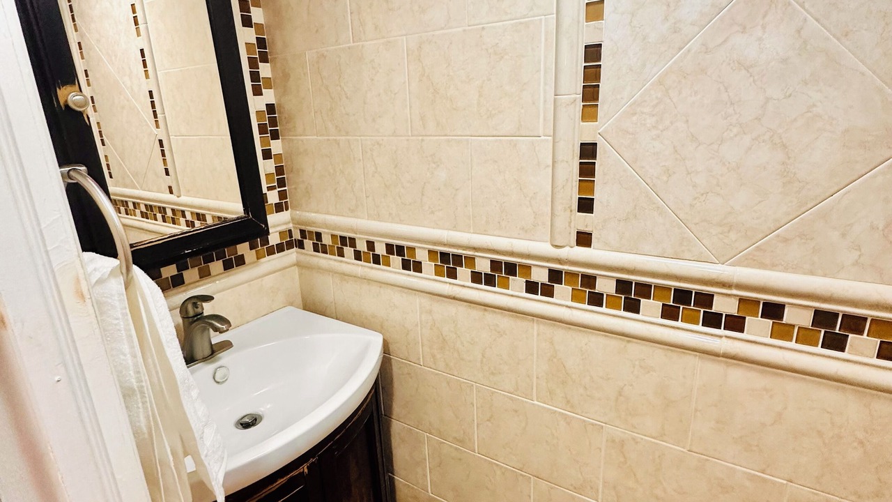Photo of Bathroom in Syosset