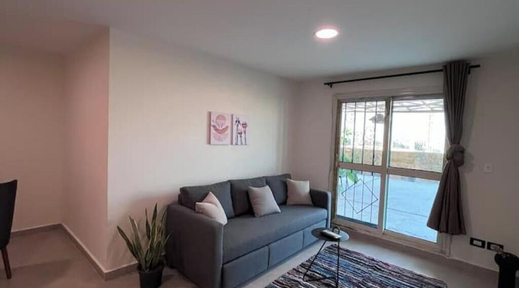 Photo of Livingroom in Pyramids Gardens