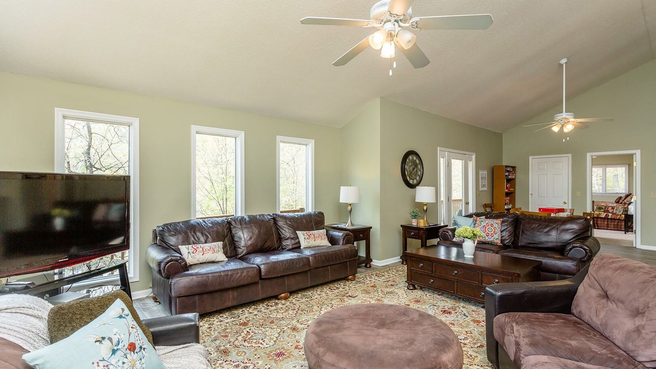 Photo of Livingroom in Massanutten