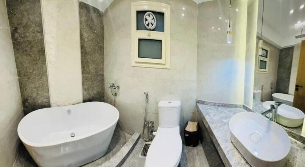 Photo of Bathroom in Al Duqqi