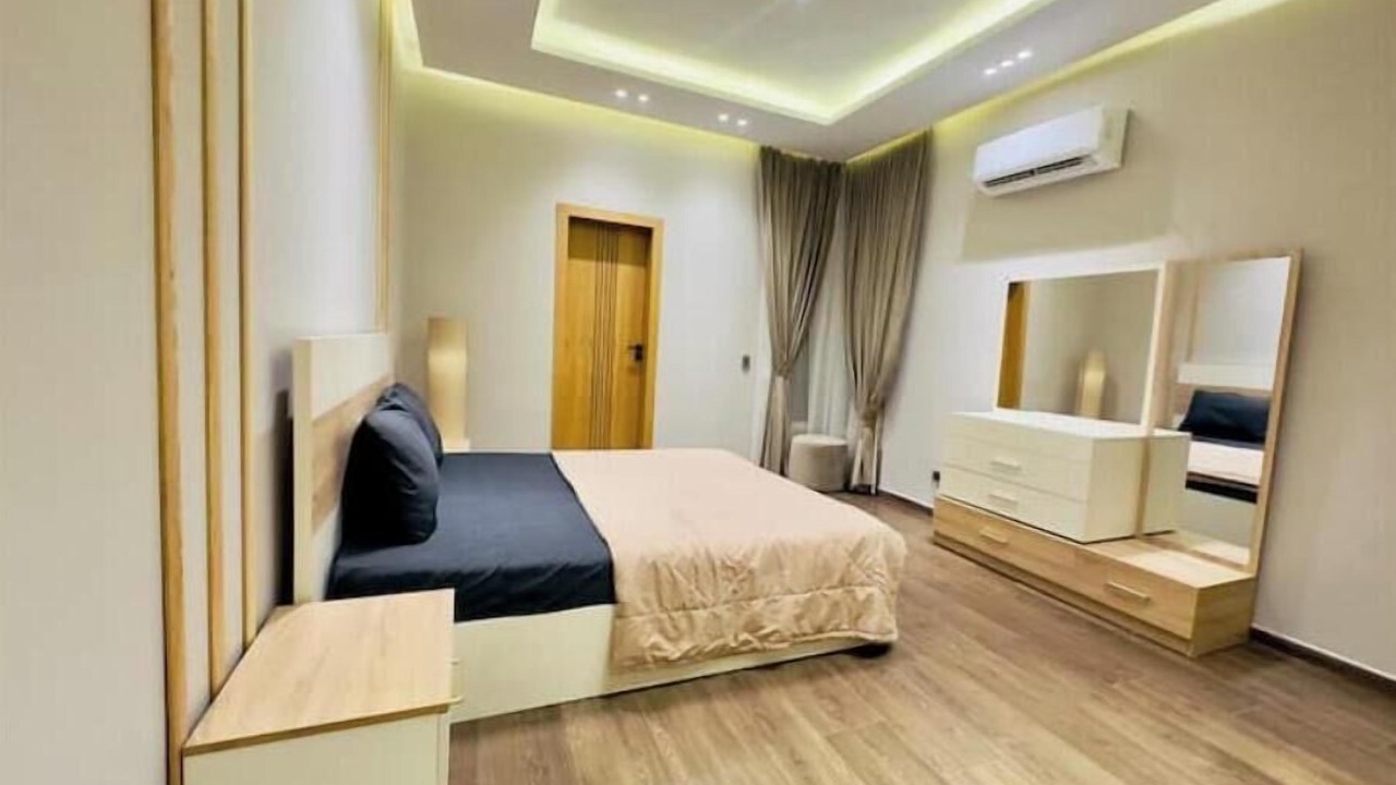 Photo of Bedroom in Al Duqqi