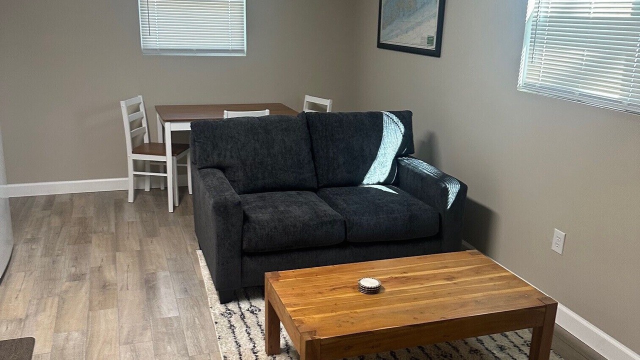 Photo of Livingroom in Salt Springs