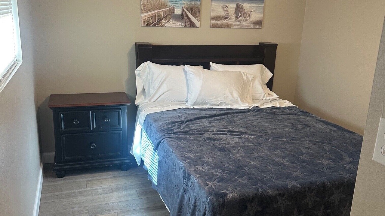 Photo of Bedroom in Salt Springs