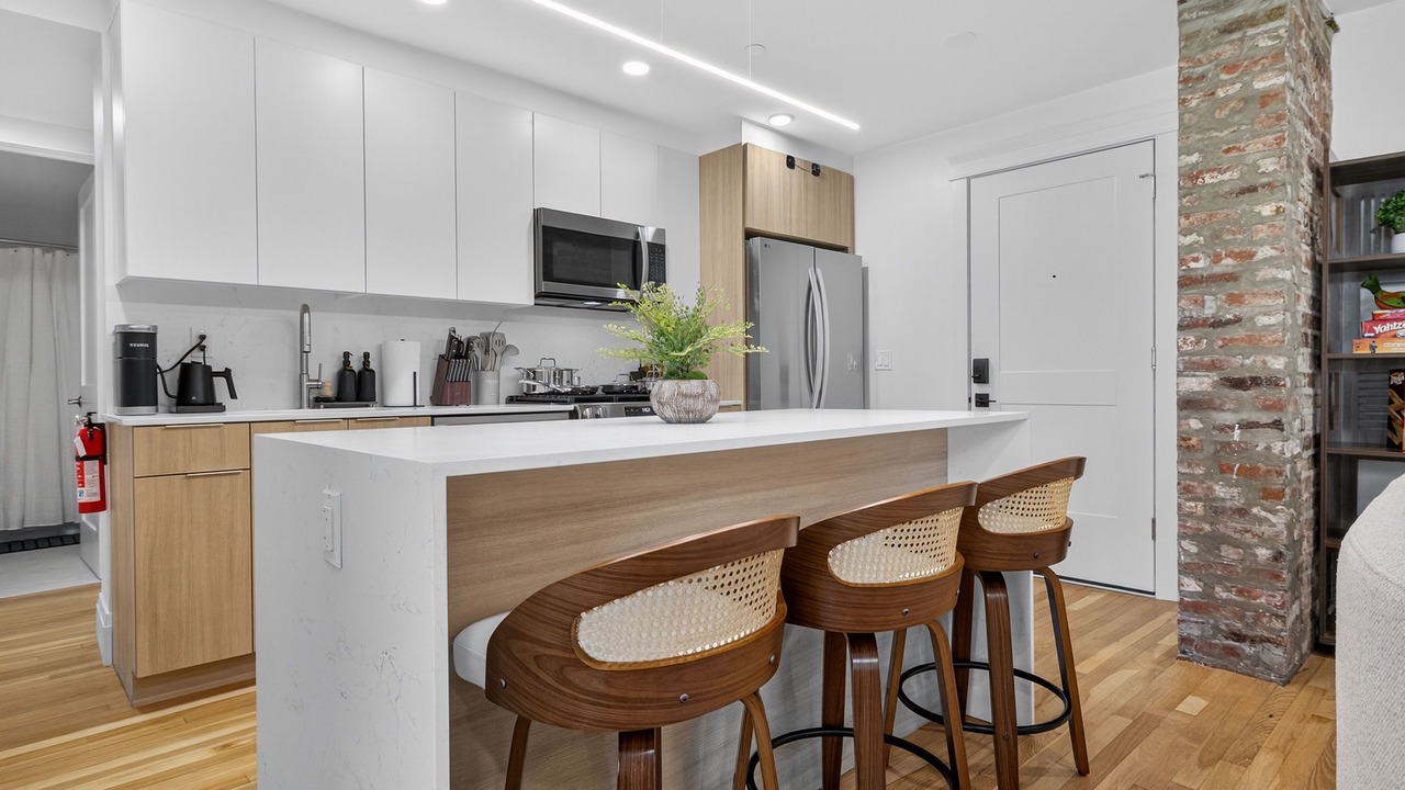 Photo of Kitchen in Central Square