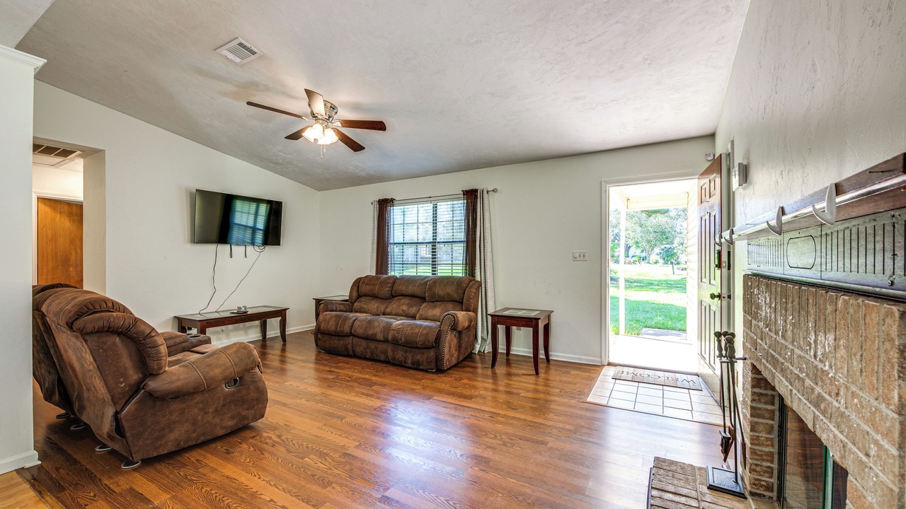 Photo of Bedroom in Tallahassee