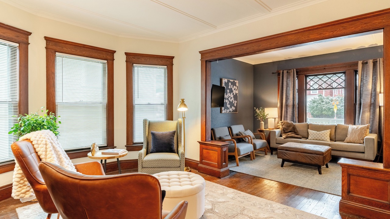 Photo of Livingroom in Eastside