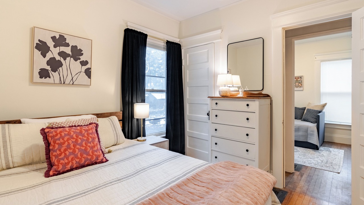 Photo of Bedroom in Eastside
