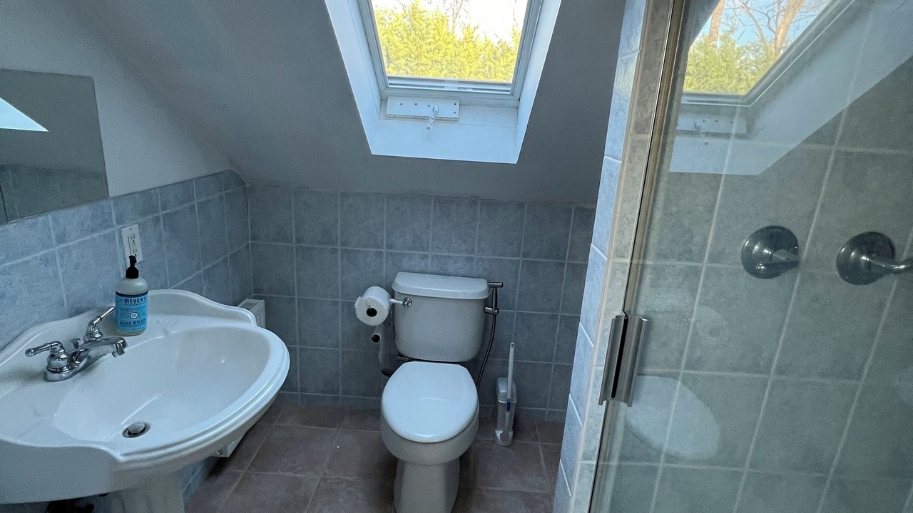 Photo of Bathroom in Riverhead