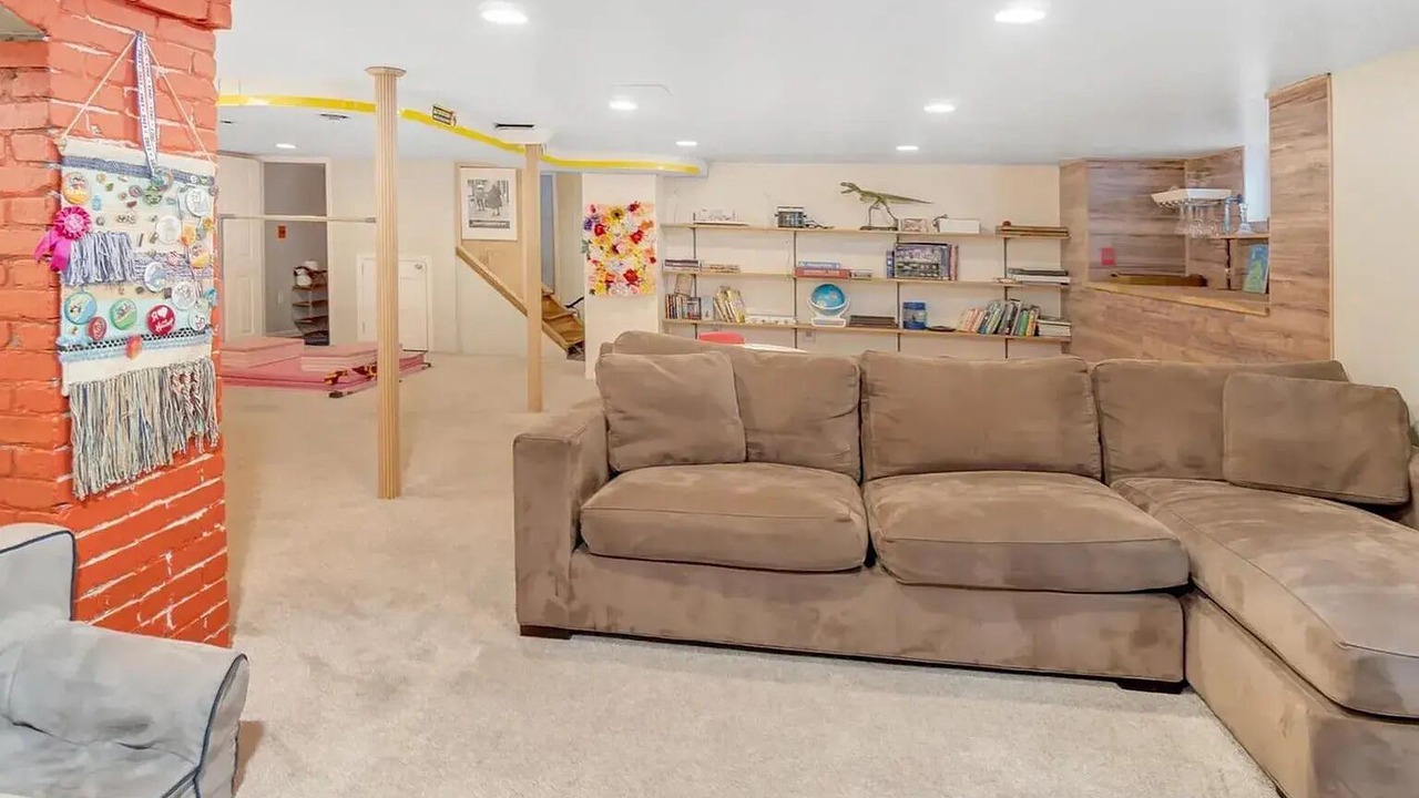Photo of Livingroom in Riverhead