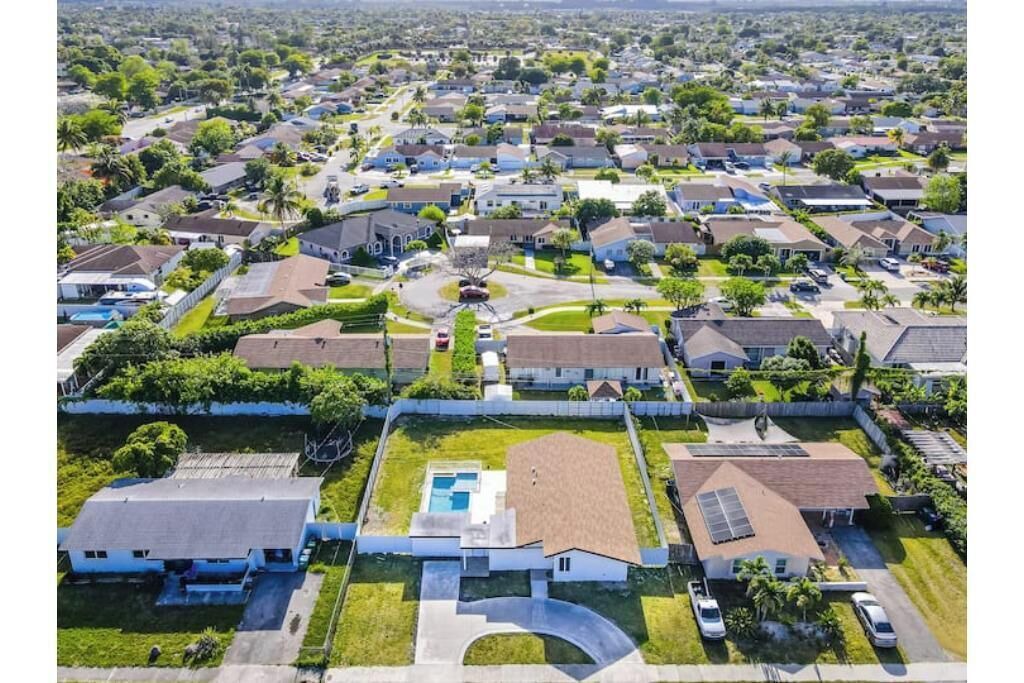 Photo of Outdoor in Palmetto Estates