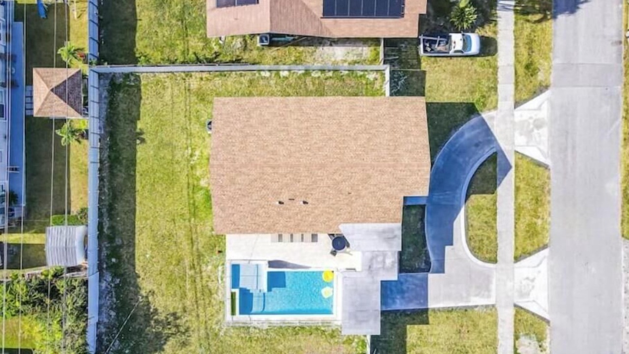 Photo of Outdoor in Palmetto Estates