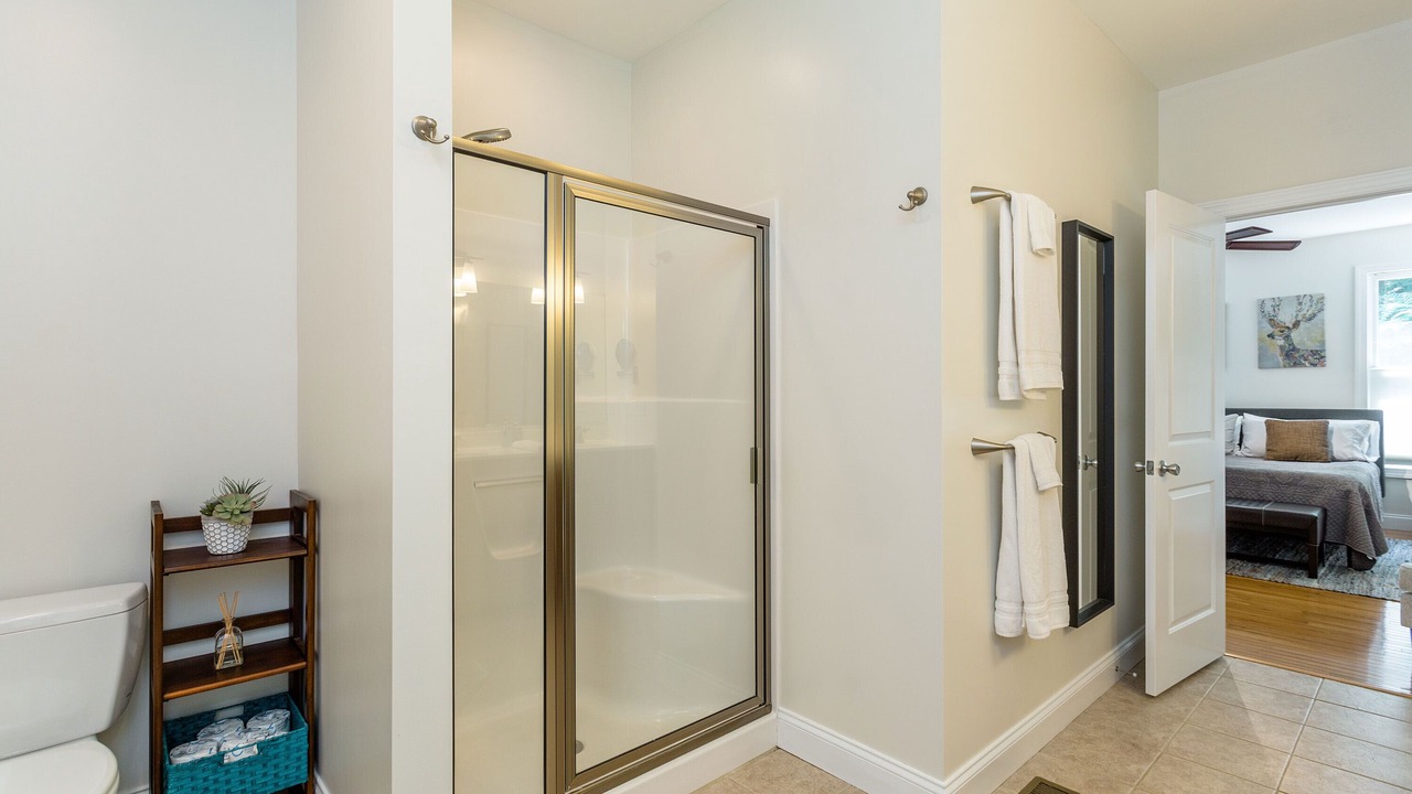 Photo of Bathroom in McGaheysville