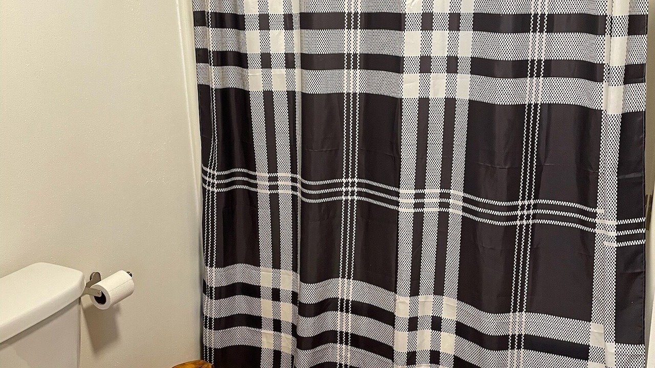 Photo of Bathroom in Magnet