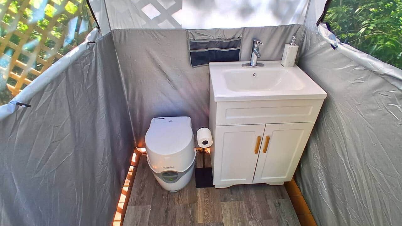 Photo of Bathroom in Ruby