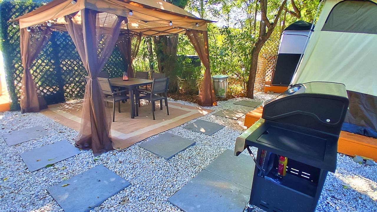 Photo of Outdoor in Ruby