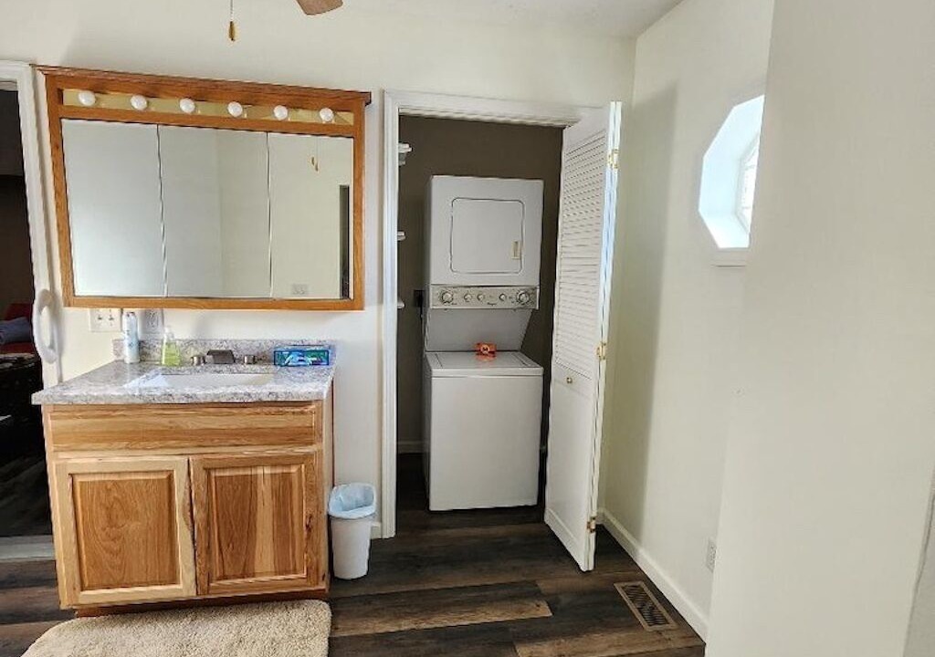 Photo of Bathroom in Fairview Park