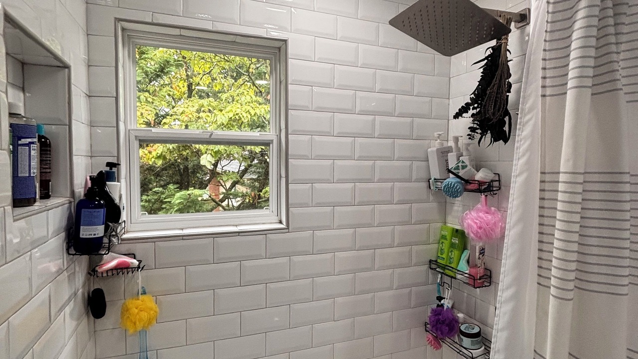 Photo of Bathroom in Farmingdale