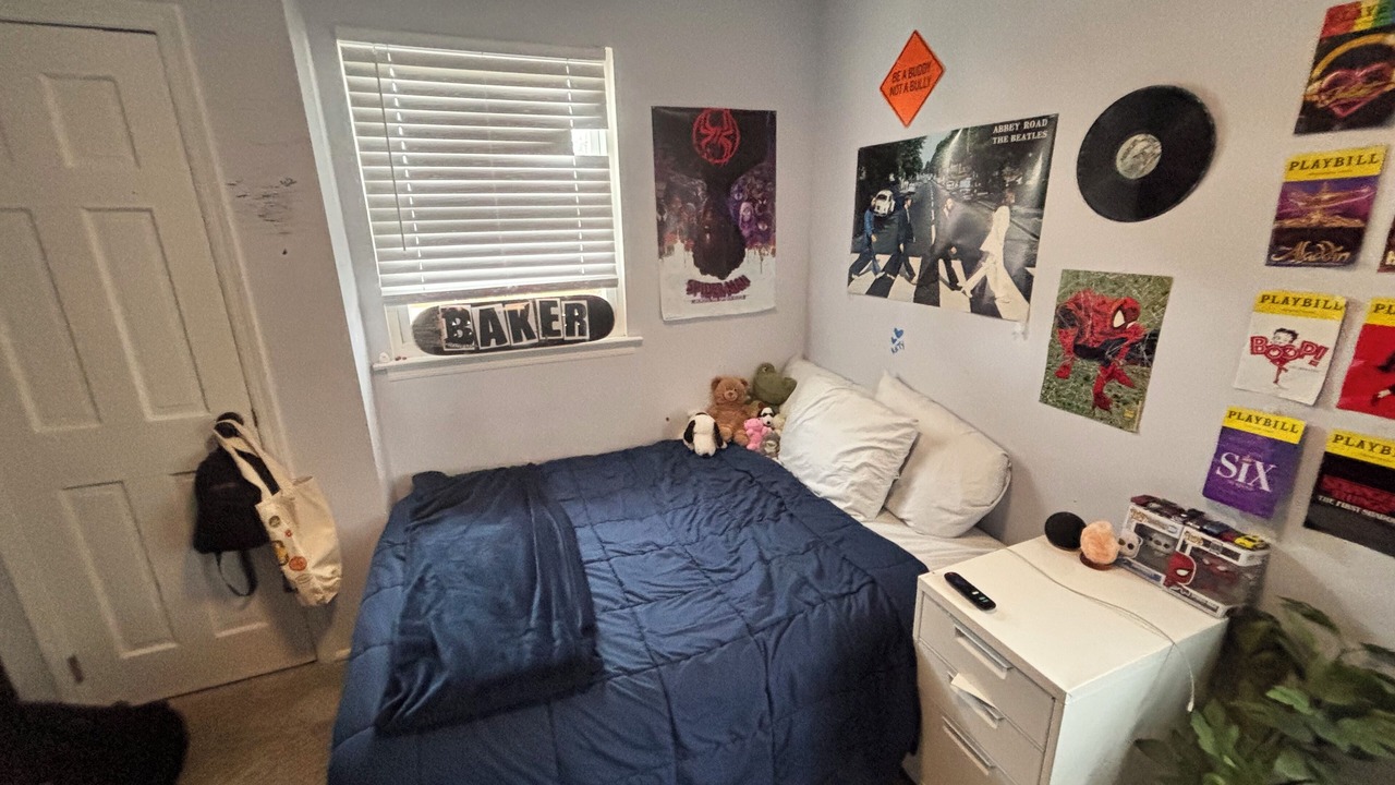 Photo of Bedroom in Farmingdale