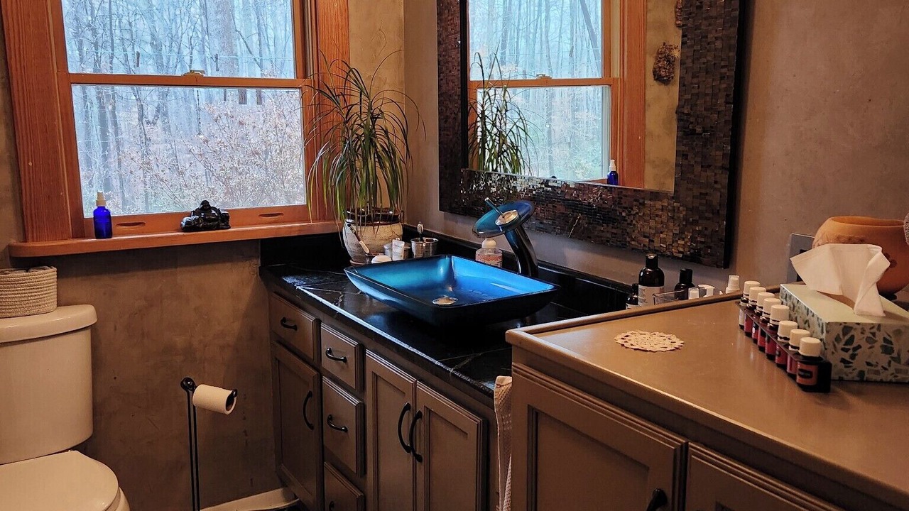 Photo of Bathroom in Batesville