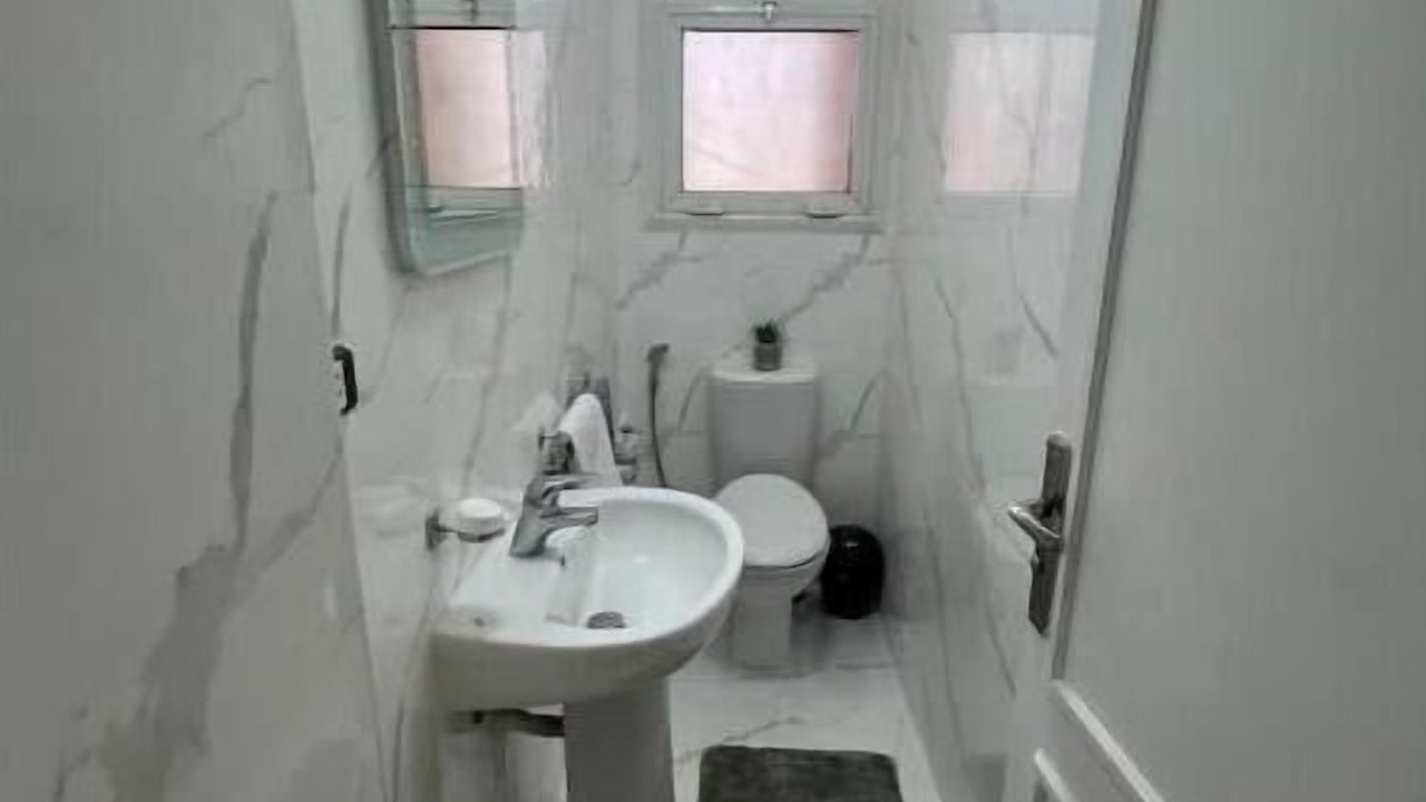 Photo of Bathroom in Abdin