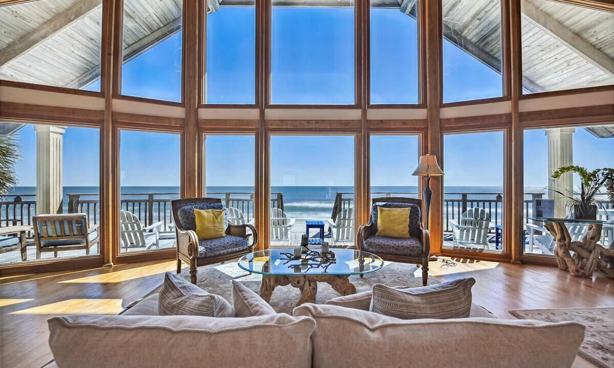 Photo of Livingroom in Treasure Beach Village
