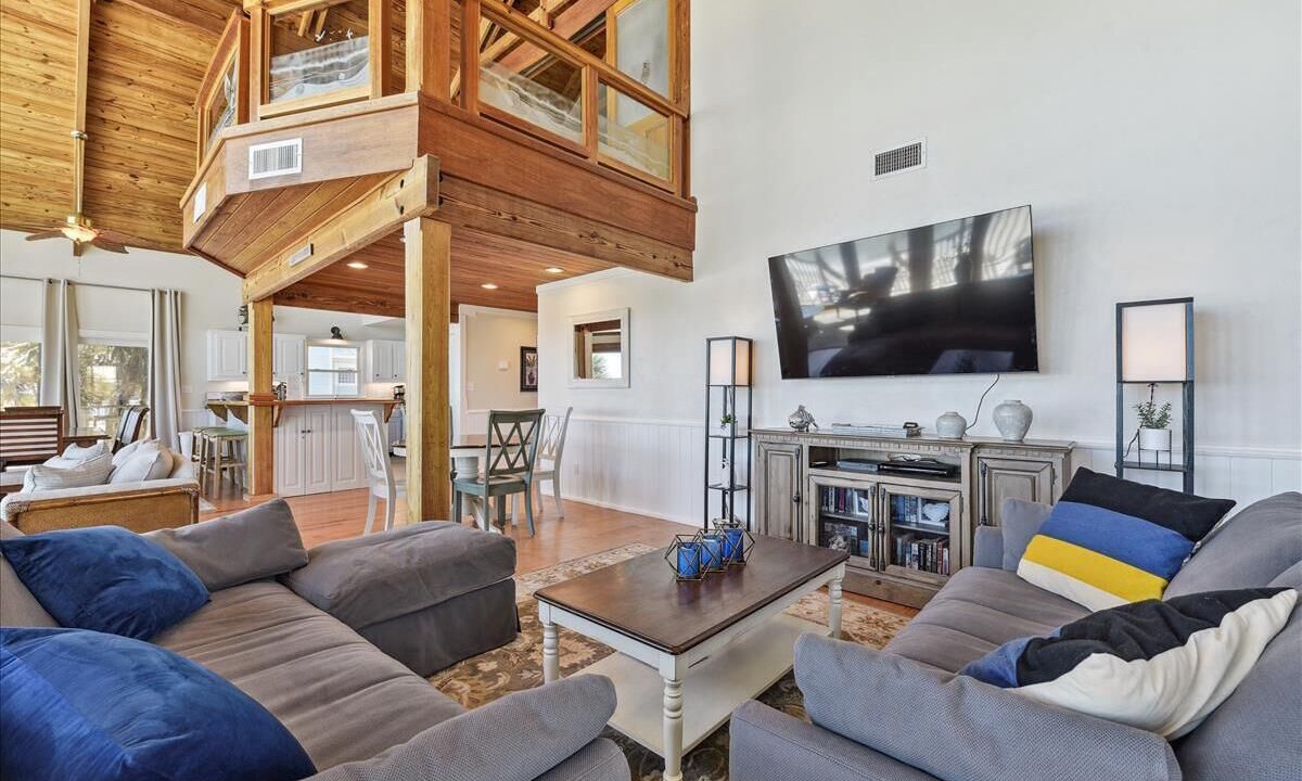 Photo of Livingroom in Treasure Beach Village