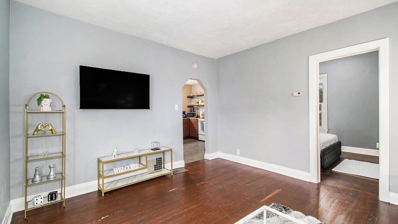 Photo of Bedroom in Michigan City
