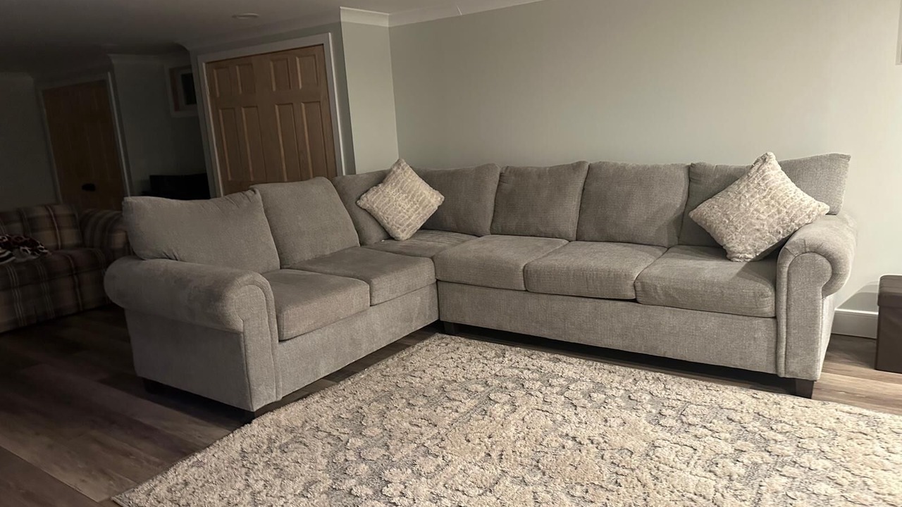 Photo of Livingroom in Farmingdale