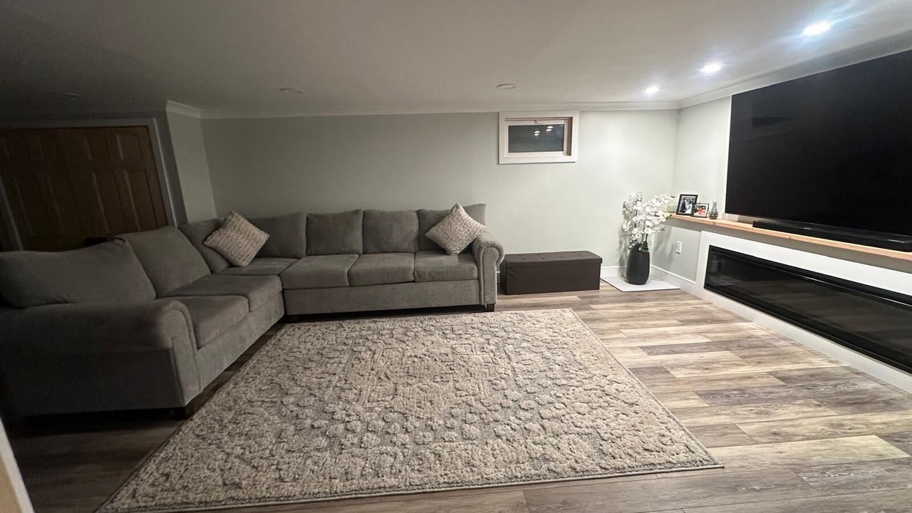 Photo of Livingroom in Farmingdale