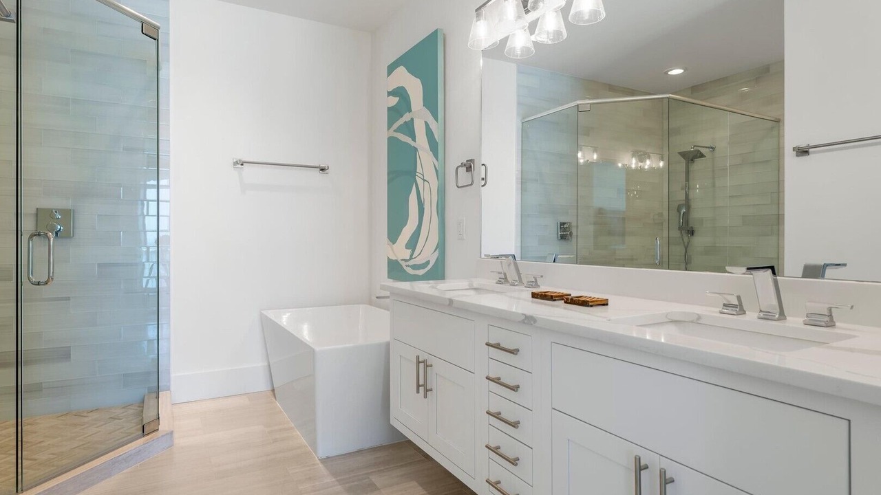 Photo of Bathroom in West Panama City Beach