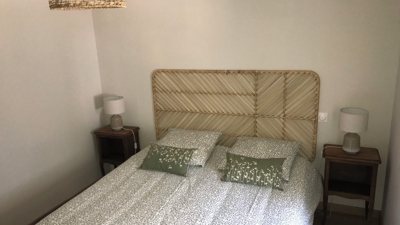Photo of Bedroom in Cruguel