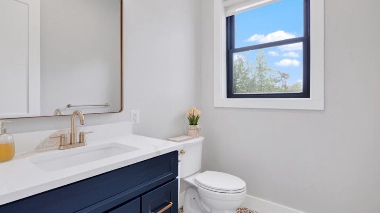 Photo of Bathroom in Front Royal