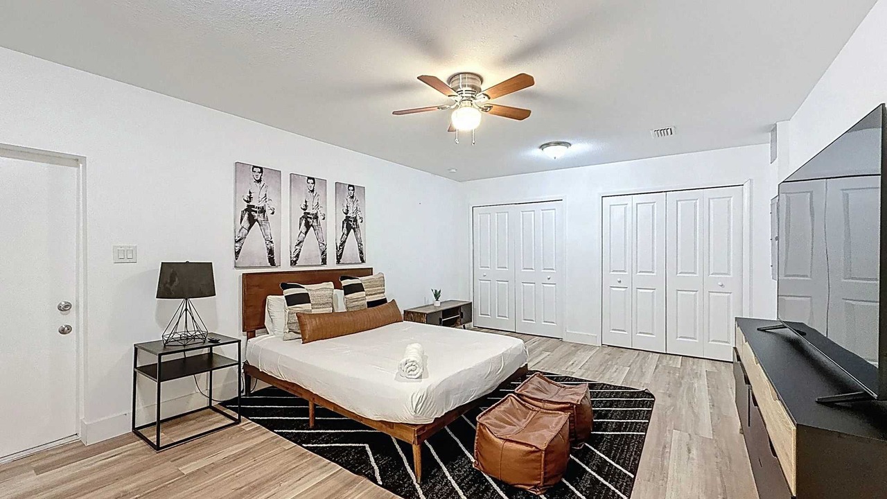 Photo of Bedroom in Orient Park
