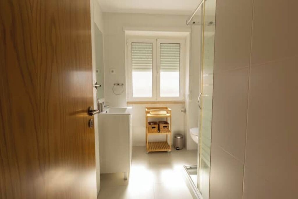 Photo of Bathroom in Amadora