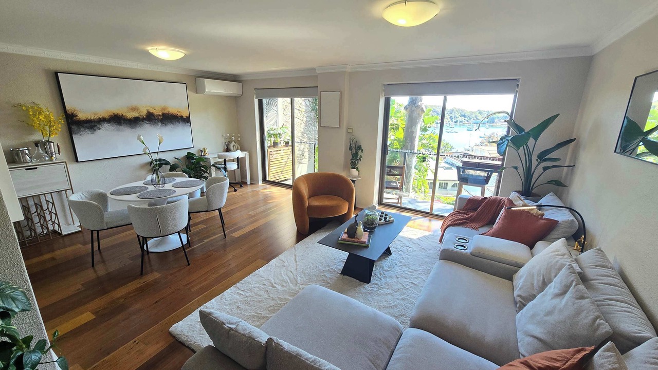 Photo of Livingroom in McMahons Point