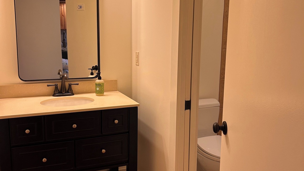 Photo of Bathroom in Pedlars Edge