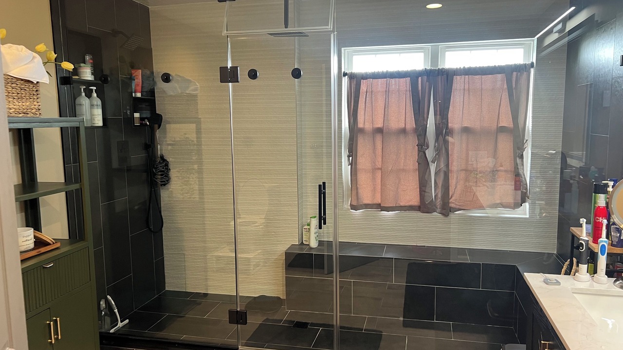 Photo of Bathroom in Mount Sinai