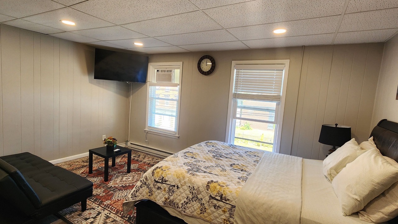 Photo of Bedroom in Schenectady