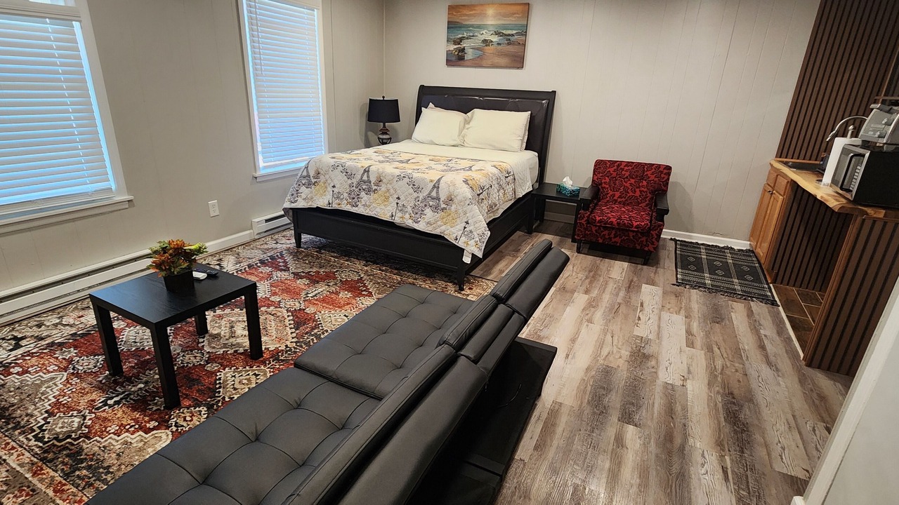 Photo of Bedroom in Schenectady
